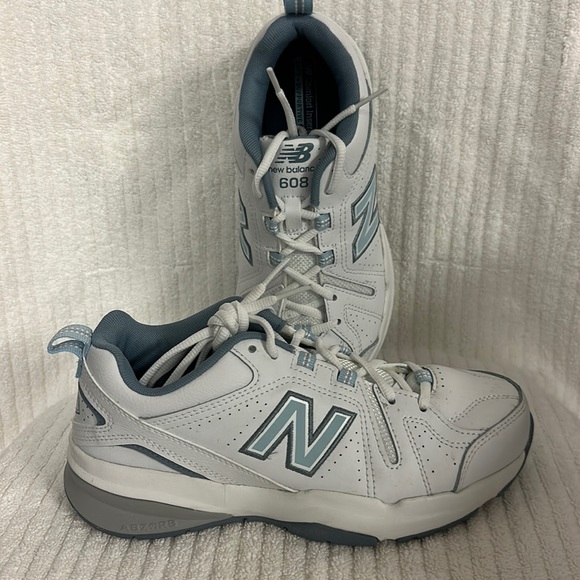 New Balance women’s Training shoes - Picture 1 of 7